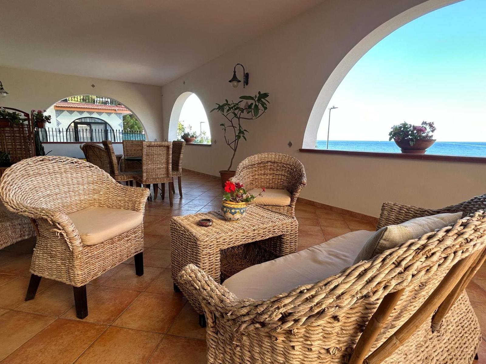 Hotel Dormo Da Lia Borgo San Nicola Mandra Capreria Esterno foto